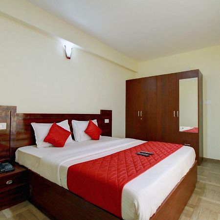 Pine Hill Suites Ooty Exterior foto