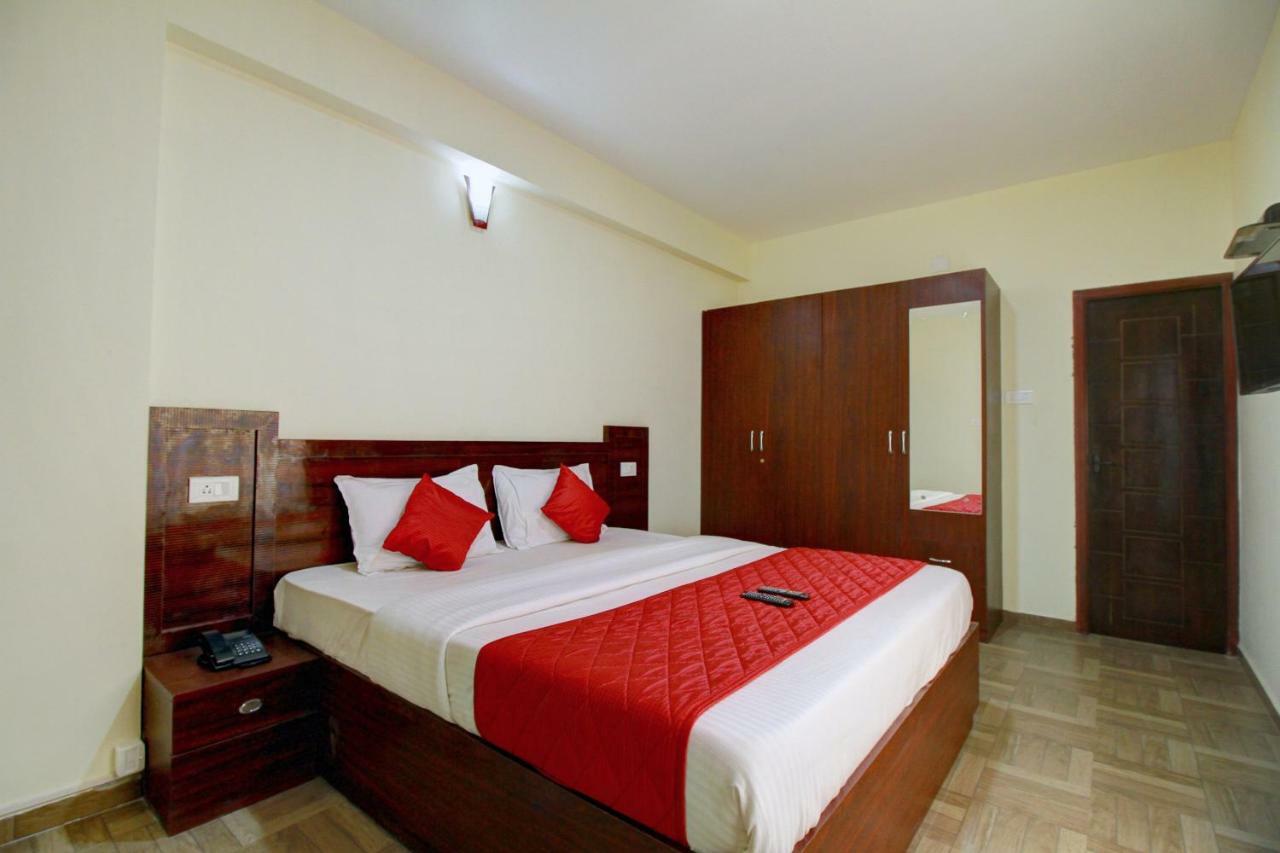 Pine Hill Suites Ooty Exterior foto
